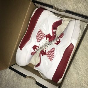 Jordan 4 retro