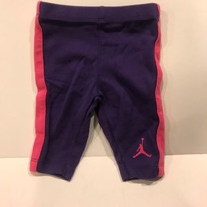 JORDAN Baby girls Capri pants 3-6 months