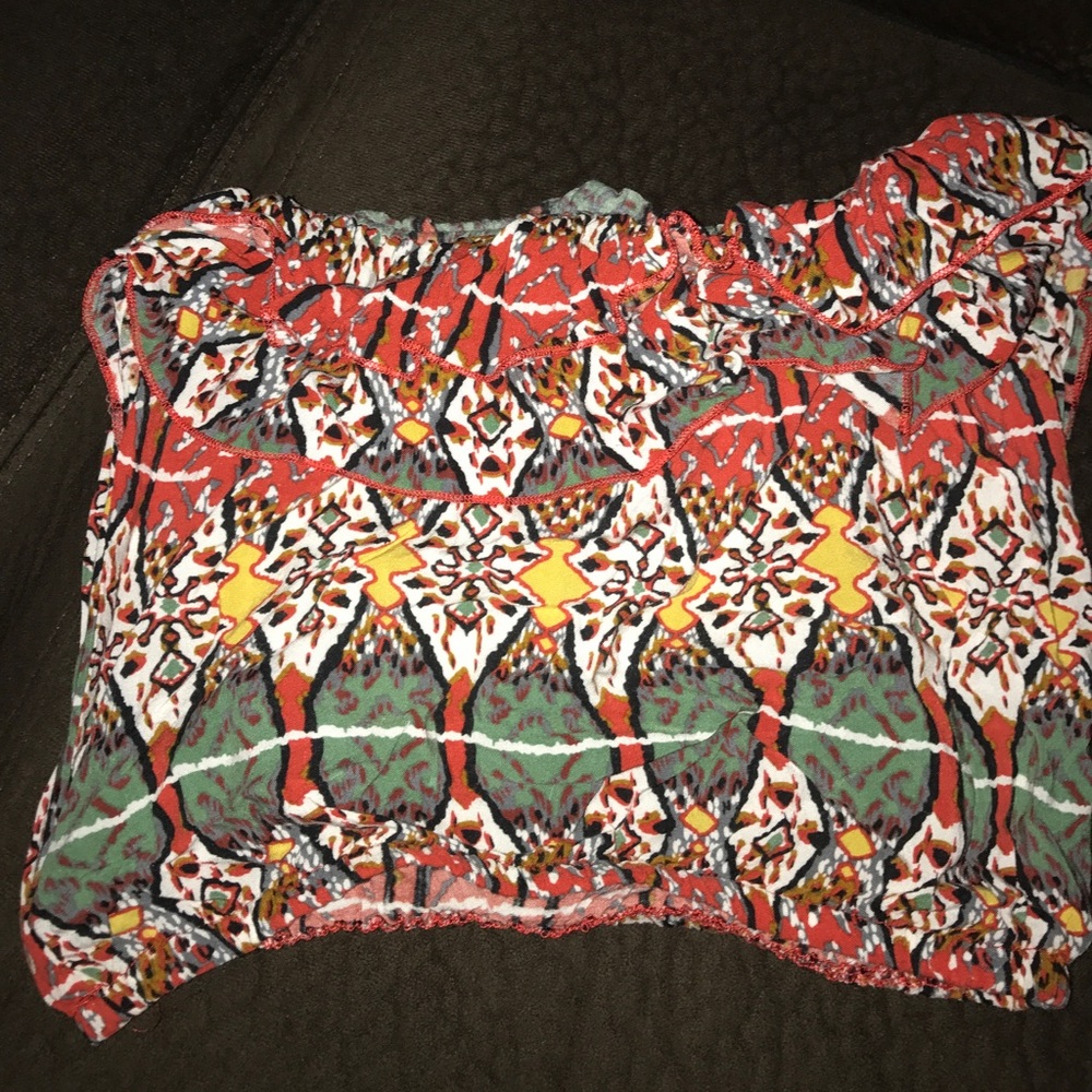 Multicolored crop top