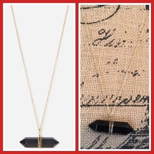 Charming Charlie Wire Wrapped Necklace NWT