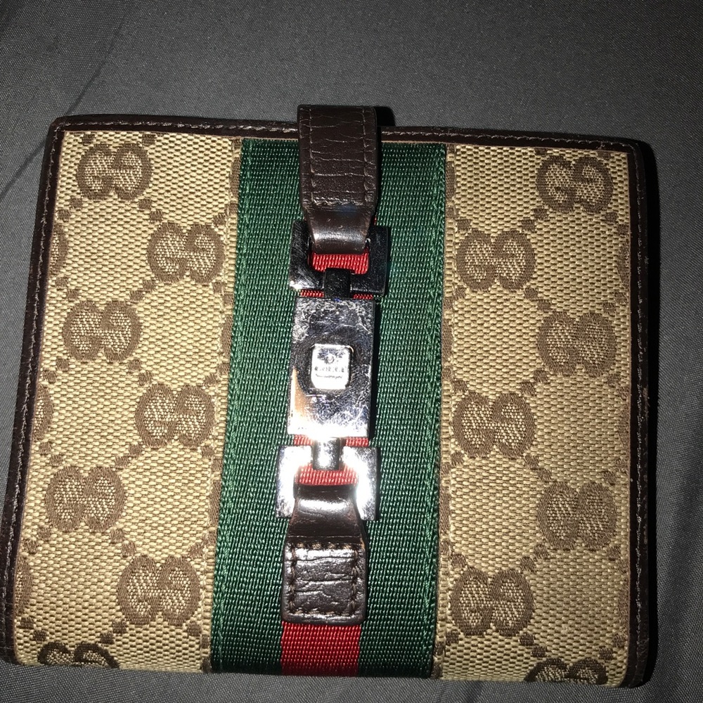 Authentic Gucci Wallet Signature Print