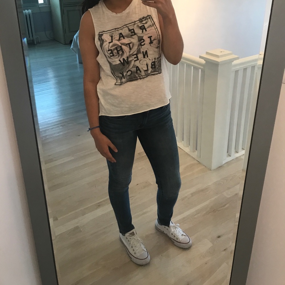 Graphics muscle tank