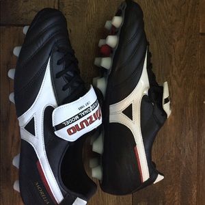 Mizuno Morelia soccer cleats,kangaroo leather
