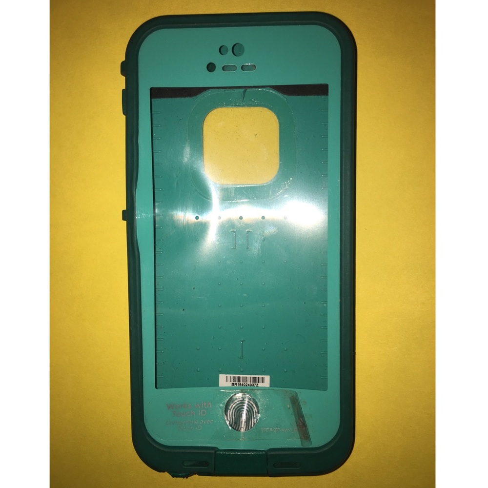 Lifeproof iphone 5 case