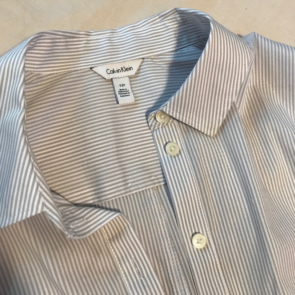 Calvin Klein button up blouse