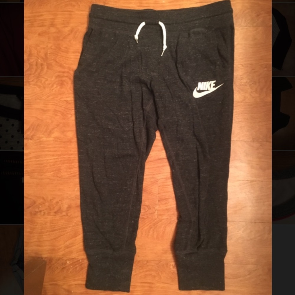 Nike capris