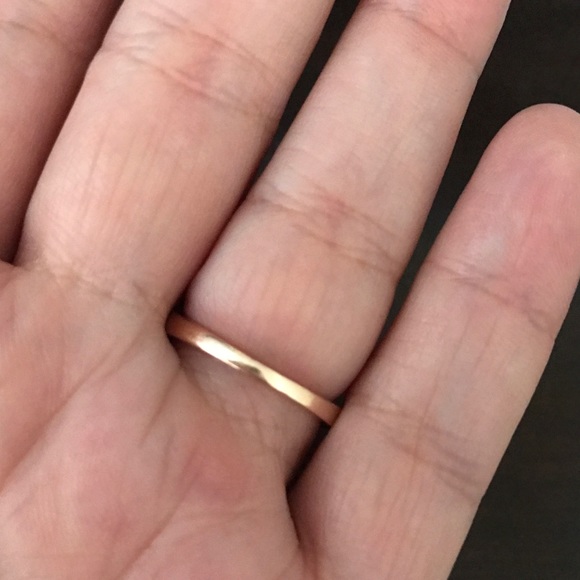 Engagement ring - Picture 6 of 6