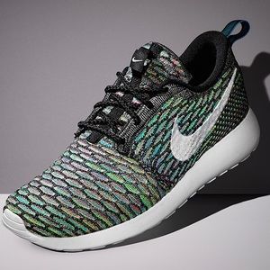 Nike Roshe Run Green Multicolored