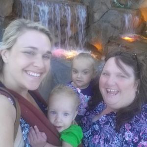 Meet your Posher, Dorene