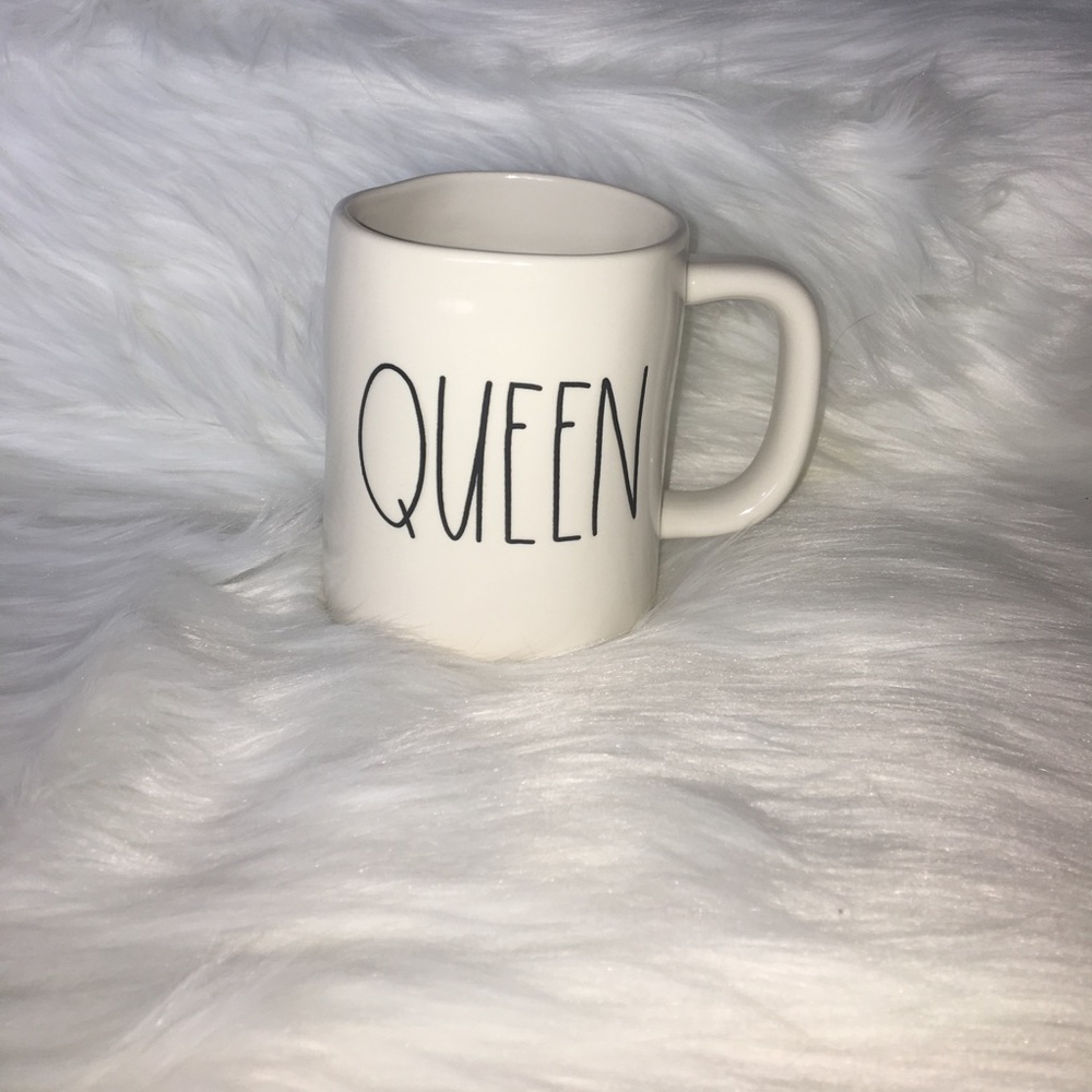 Rae Dunn QUEEN Mug