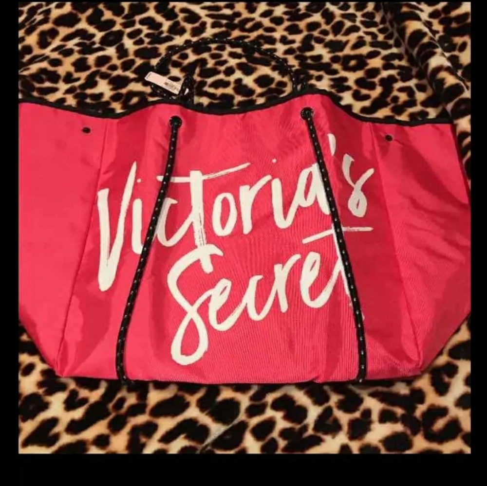 LARGE VS TOTE NEW IN BAG