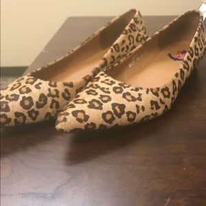 Leopard Flats
