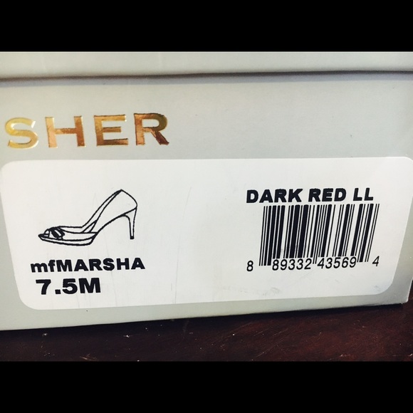 Red heels - Picture 4 of 4