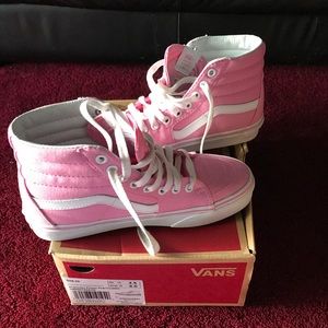 PINK AND WHITE VANS