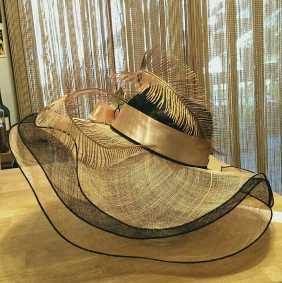 Hat - Picture 4 of 5
