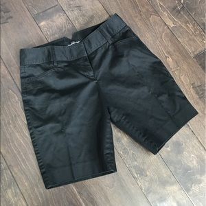 MOVING SALE!!! 
Express black city shorts