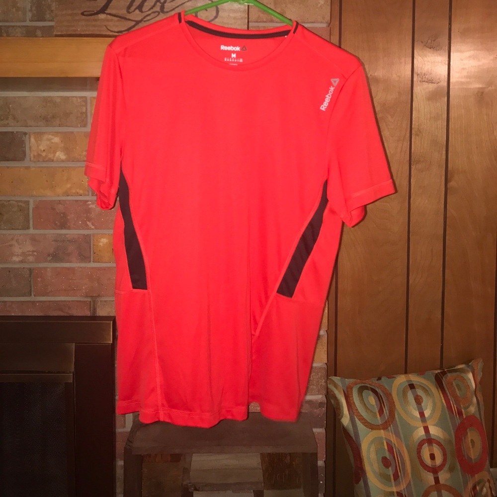 Men Medium Red Reebok shirt