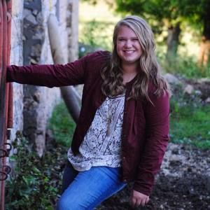 Meet your Posher, Hannah