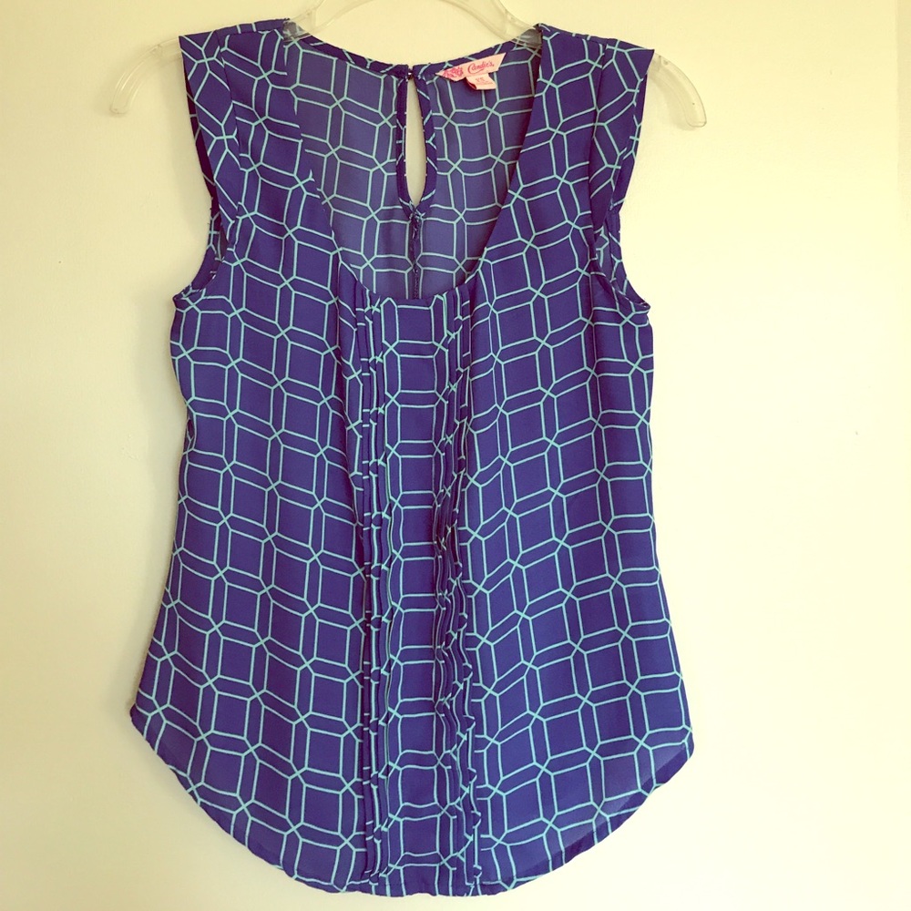 Candie's top with pintuck detail