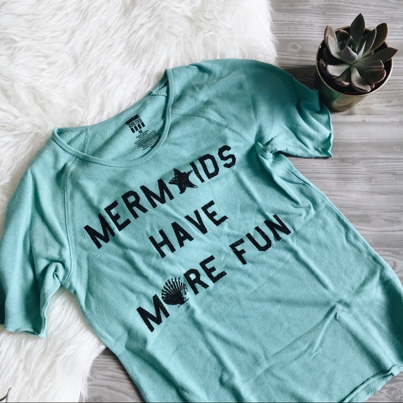 Junk Food Clothing Tops - JUNK FOOD Brand size Medium aqua sweater tee