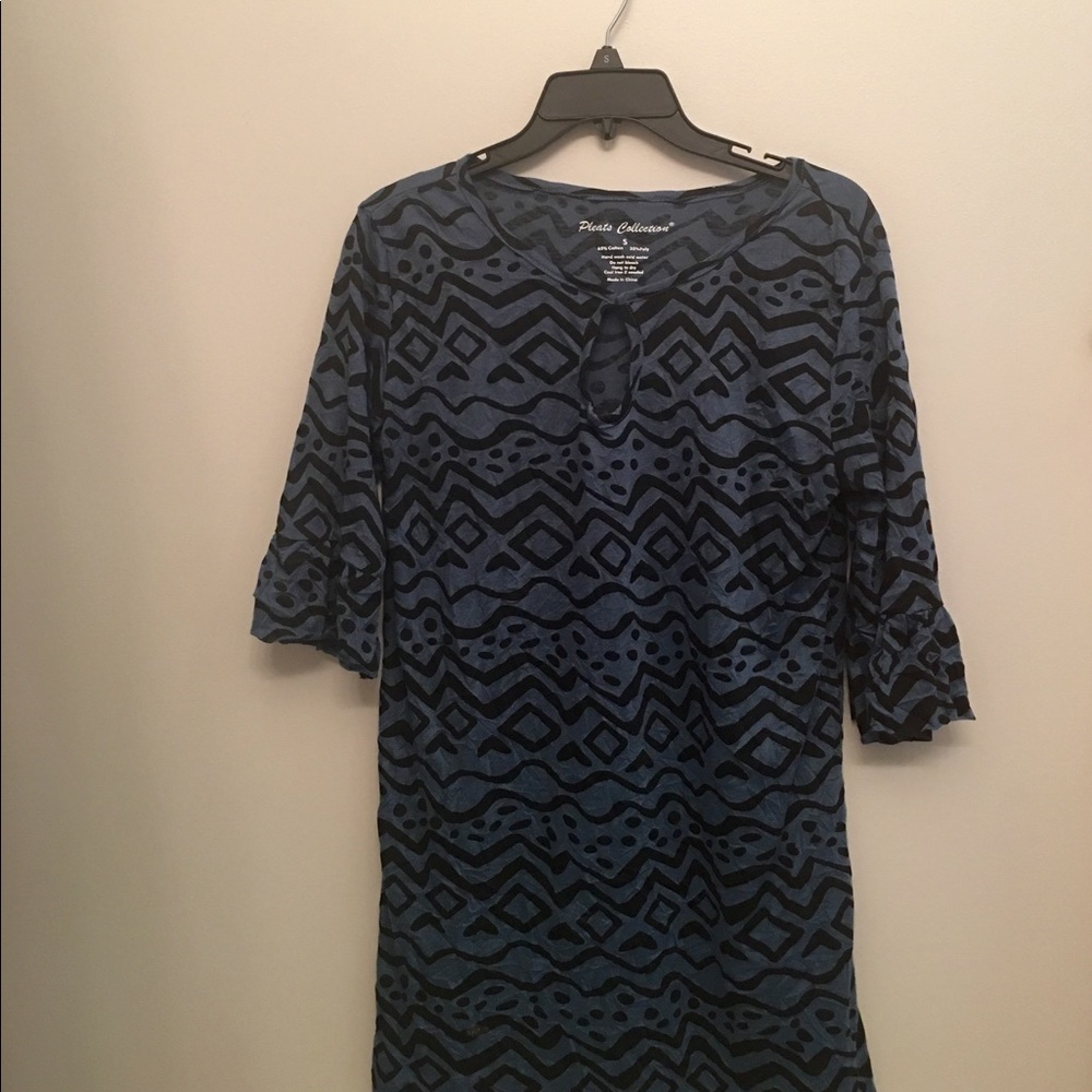 Dress in excellent pre worn condition