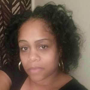 Meet your Posher, Radiah