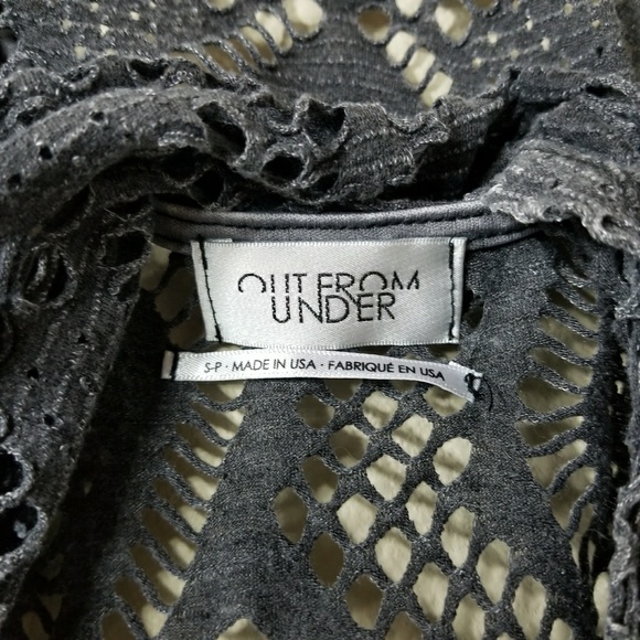 Urban outfitters Gray Cut-out Crop top - Picture 2 of 4