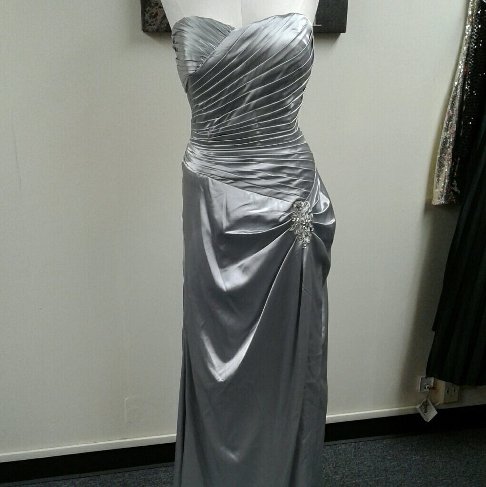 Gown, Prom