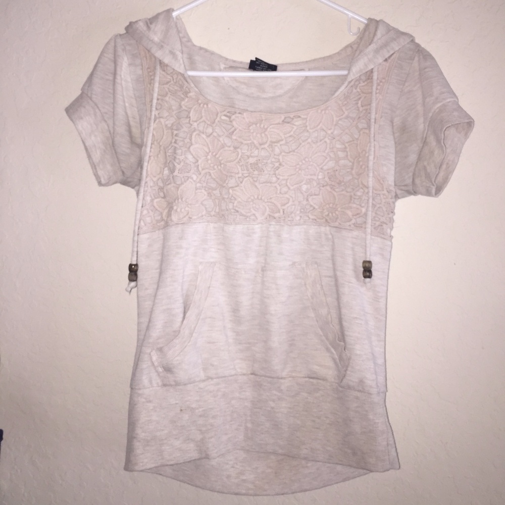 Adorable Rue 21 Pullover With Hood