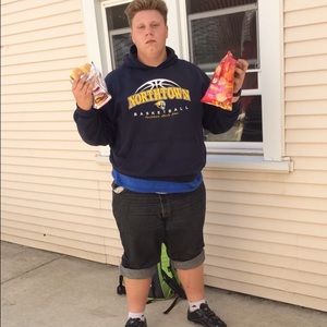 Meet your Posher, Justin