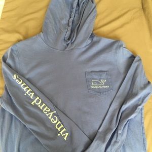 Vineyard Vines Pull-Over Hoodie.