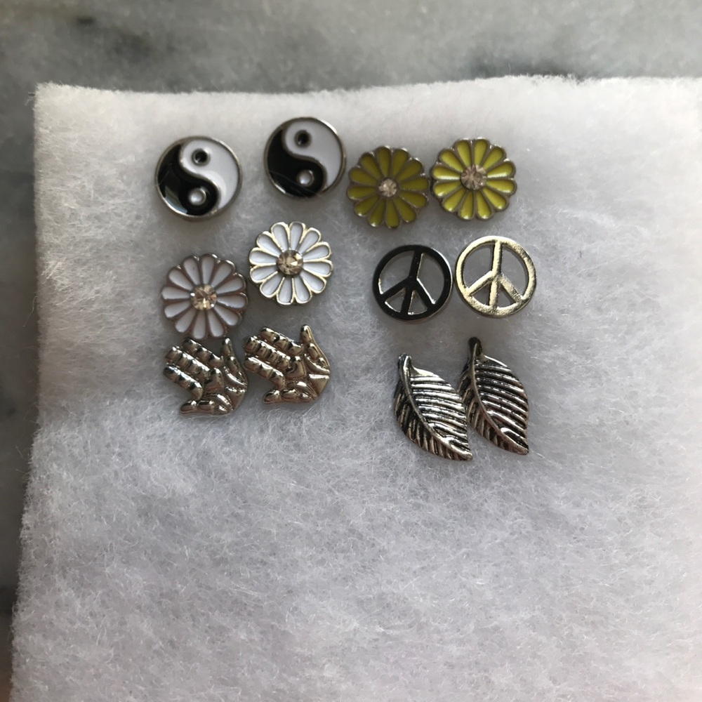 Set of 6 earrings