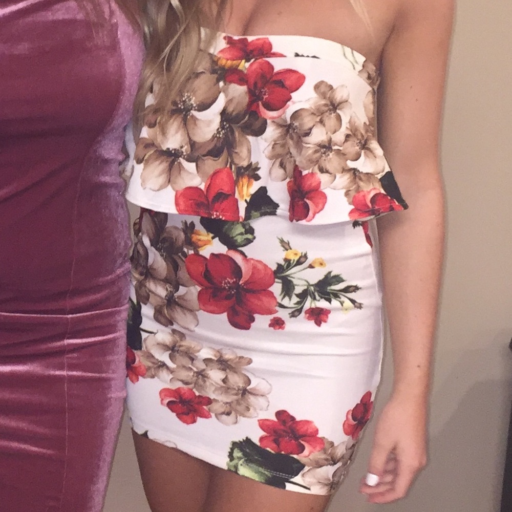 Spandex type Material floral dress worn once