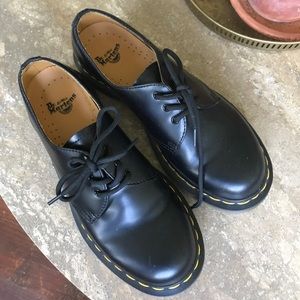 1461 Classic Doc Marten Oxfords