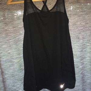 Nike tank