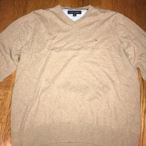Tommy Hilfiger sweater