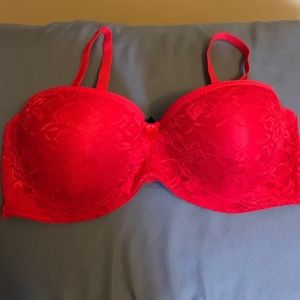 ‼️‼️NWOT red bra