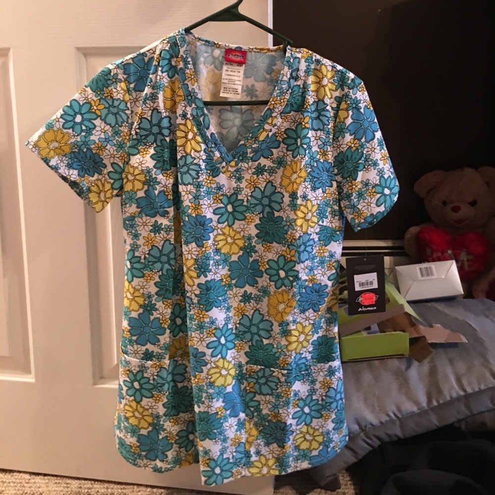 Dickies nursing Uniform Top