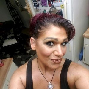 Meet your Posher, Dawn