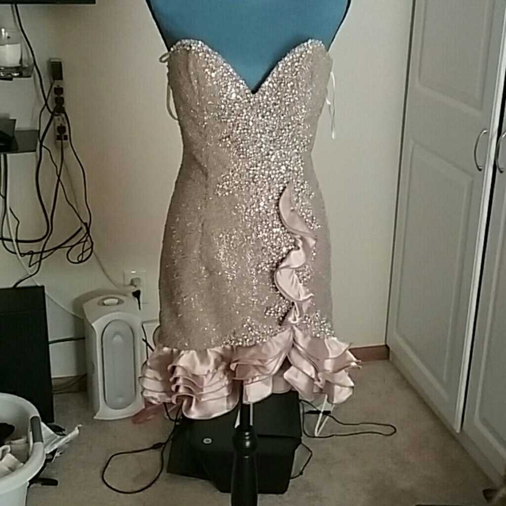 Mac Duggal