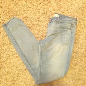 Light denim AF skinny jeans