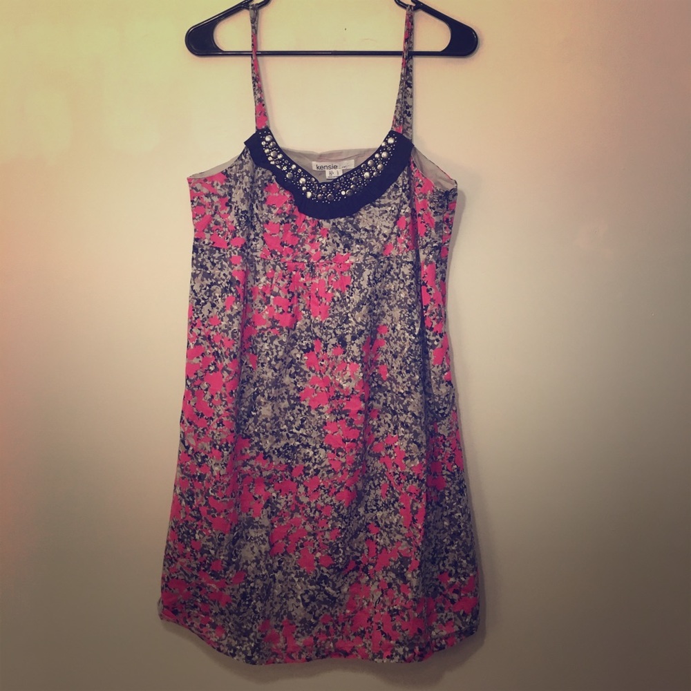 Kensie Pretty pink black and gray dress!