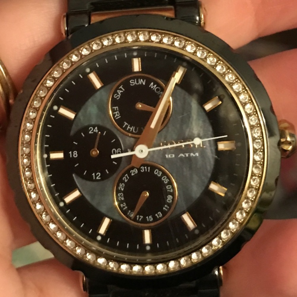 ❌SOLD❌ Ceramic Fossil Watch Mother of Pearl Face - Picture 6 of 7