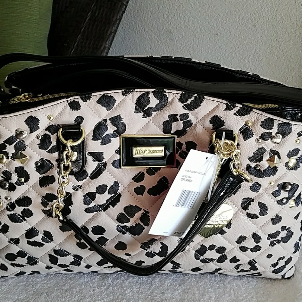 SOLD/SOLD Nwt Betsey Johnson Cheetah satchel