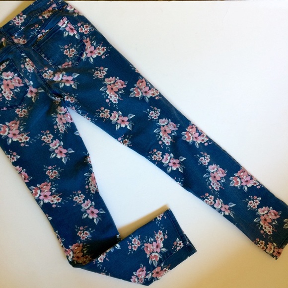 SOLD 2xHPπAeropostale floral jeans - Picture 3 of 5