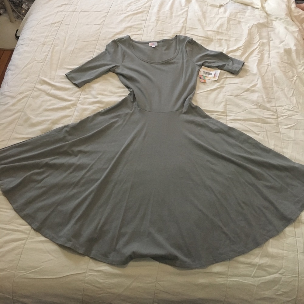 LuLaRoe Nicole Dress
