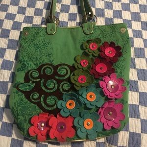 Green loop floral flower tote