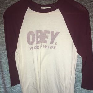 Obey tee