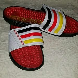 Men's Adidas slides NWOT