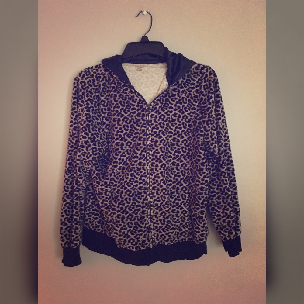 A velvet leopard print jacket!!